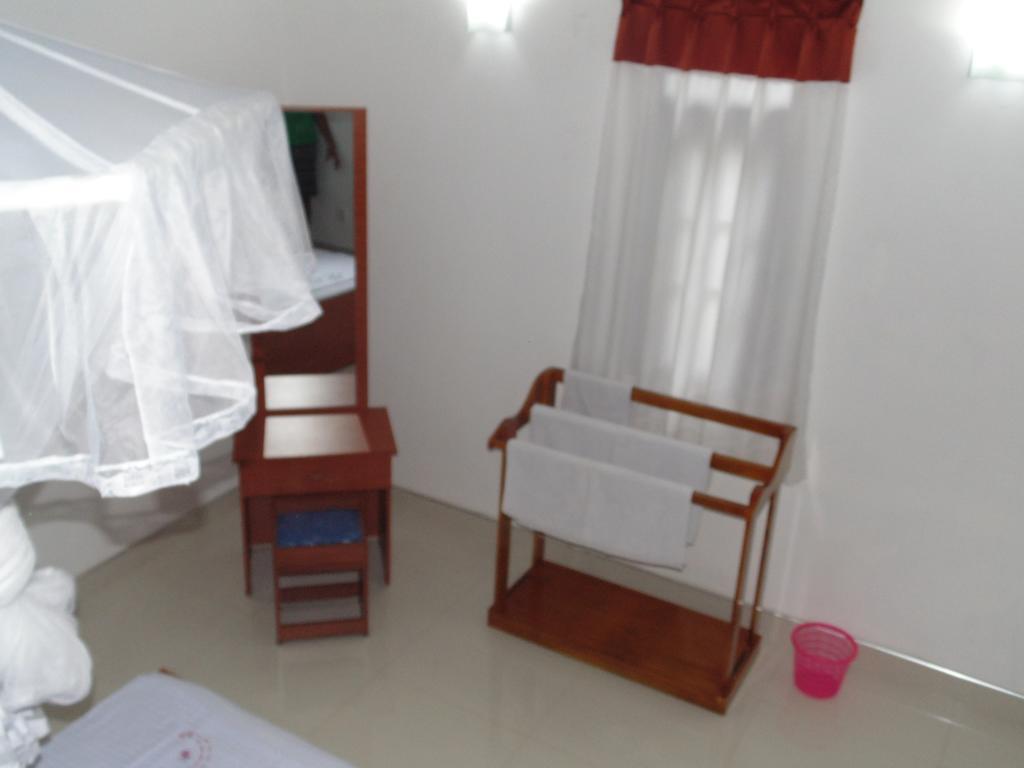 The Otunna Guest House Sigiriya Exteriör bild